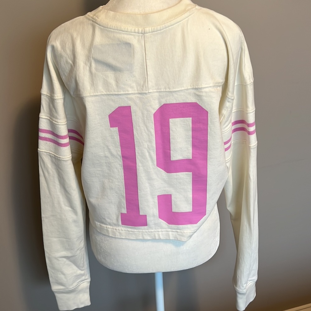 Champion Long Sleeve Crop T-shirt - only worn once - Picture 5 of 7